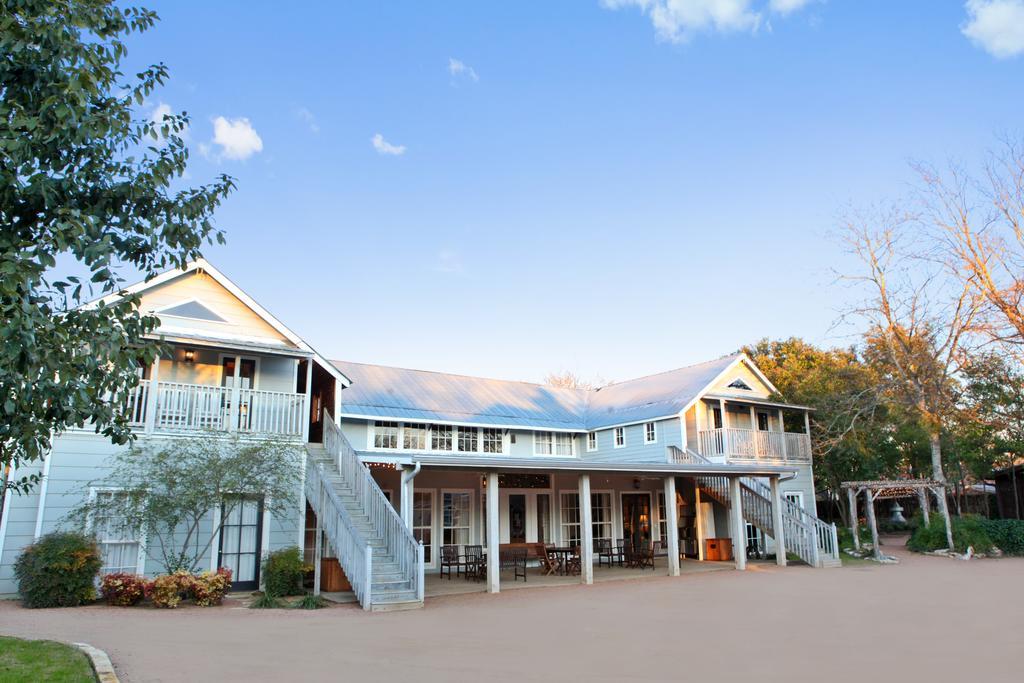 Hoffman Haus Bed & Breakfast Fredericksburg Exterior photo